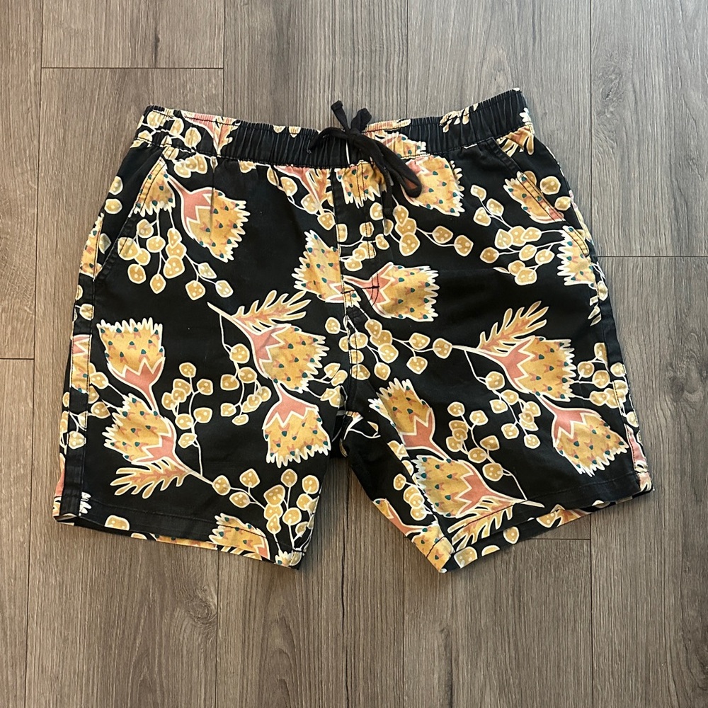Katin Floral Black Shorts